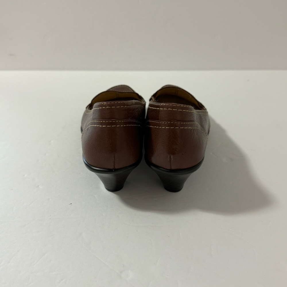 Softspots women’s shoes 5 1/2M